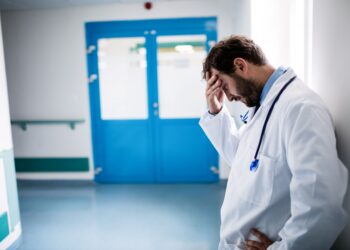 &Eta; &alpha;&beta;ά&sigma;&tau;&alpha;&chi;&tau;&eta; &mu;&omicron;&nu;&alpha;&xi;&iota;ά &tau;&omicron;&upsilon; &mu;&omicron;&nu;&alpha;&chi;&iota;&kappa;&omicron;ύ/&eta;&sigmaf; &omicron;&gamma;&kappa;&omicron;&lambda;ό&gamma;&omicron;&upsilon;
